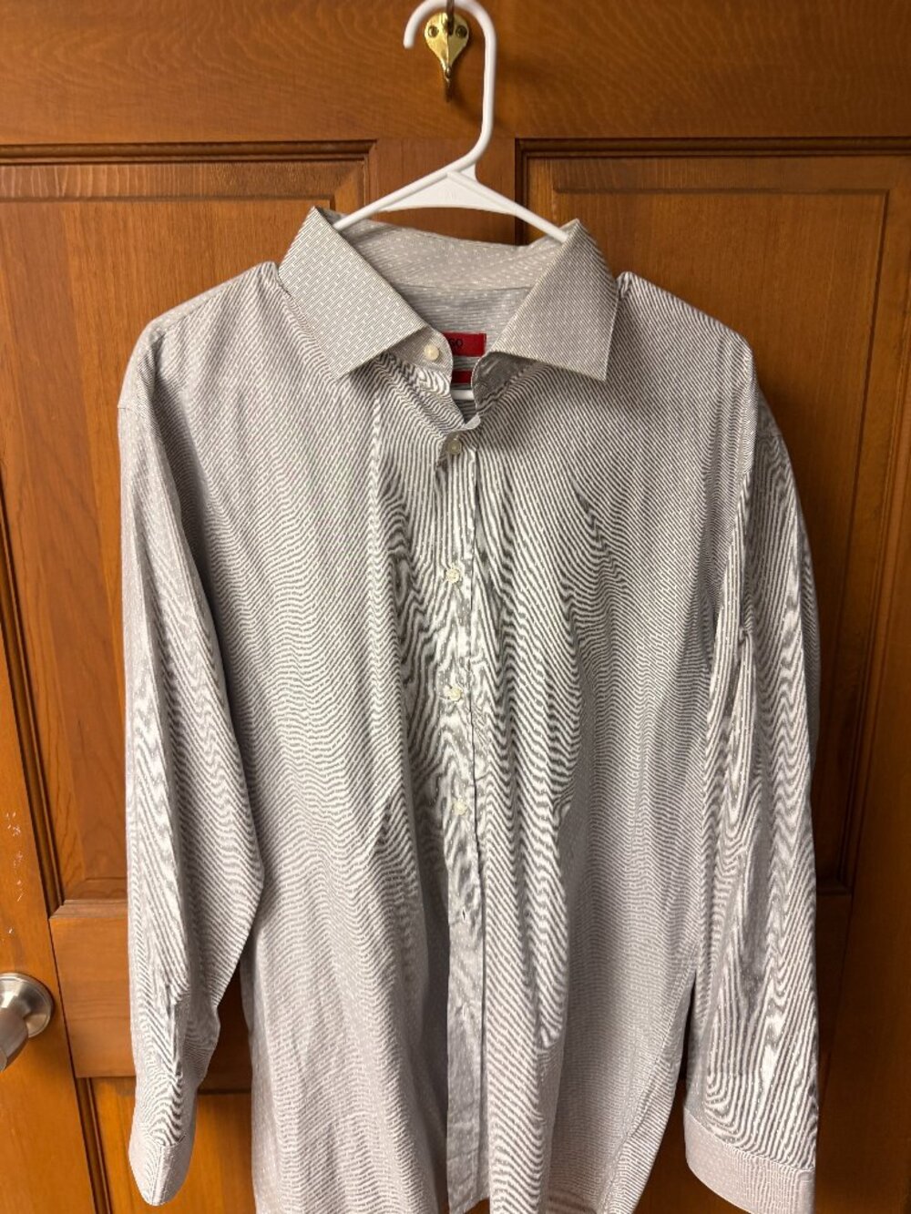 HUGO Men's Ice Gray Long Sleeve Shirt-Size 16.5 32/33 In Great Shape!!